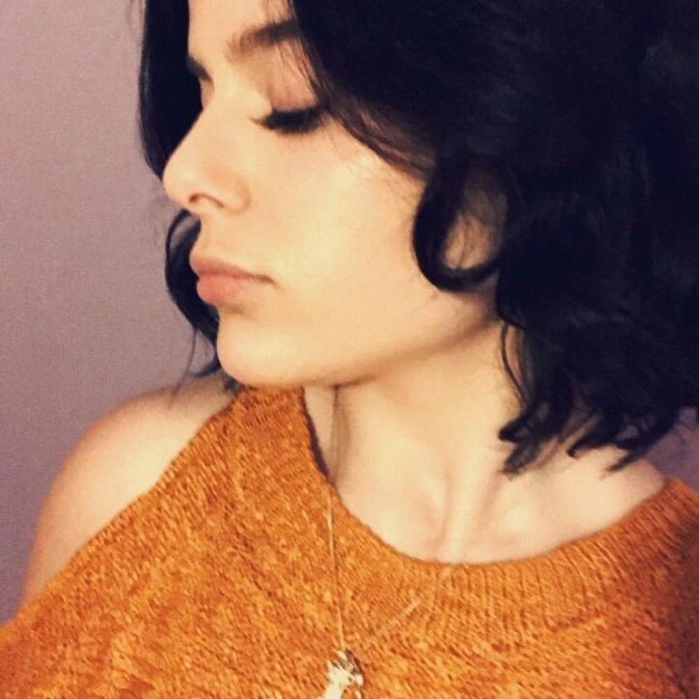 Meet your Posher, Gina